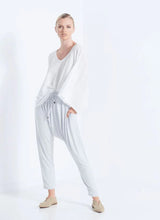 Load image into Gallery viewer, ZEUS Linen Kimono Top