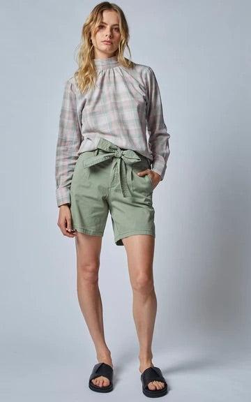 TRIXIE Twill Shorts || Green